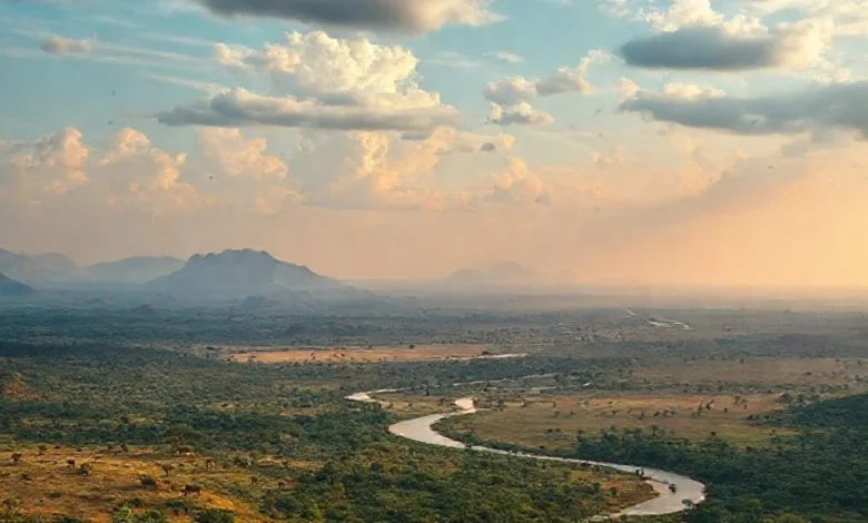 Afrika Kıtası haritası, ülkeler, yüzey şekilleri ve doğal kaynaklar.